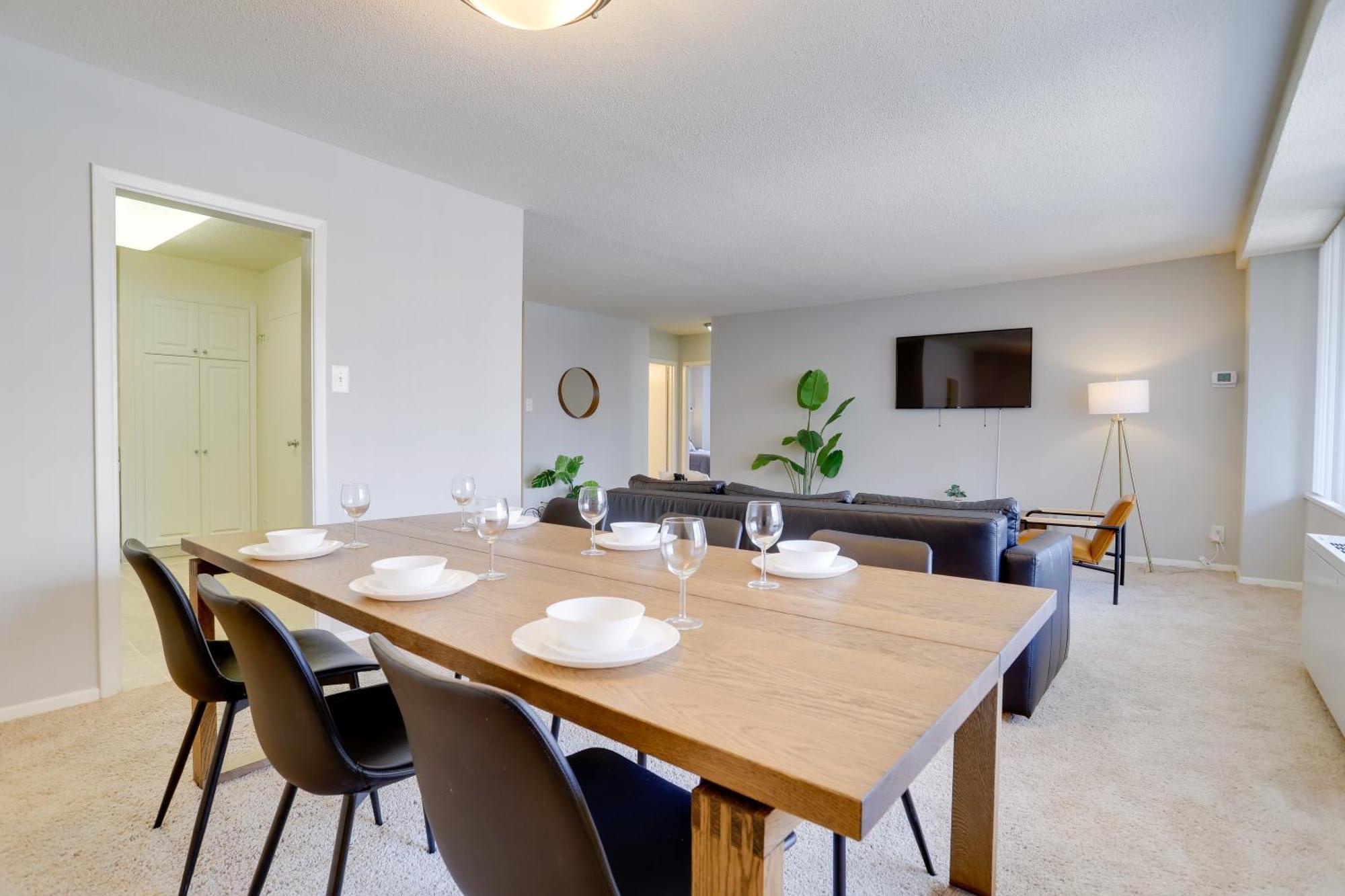 Beautiful 2Br Apartment At Crystal City With Gym Arlington Exterior photo