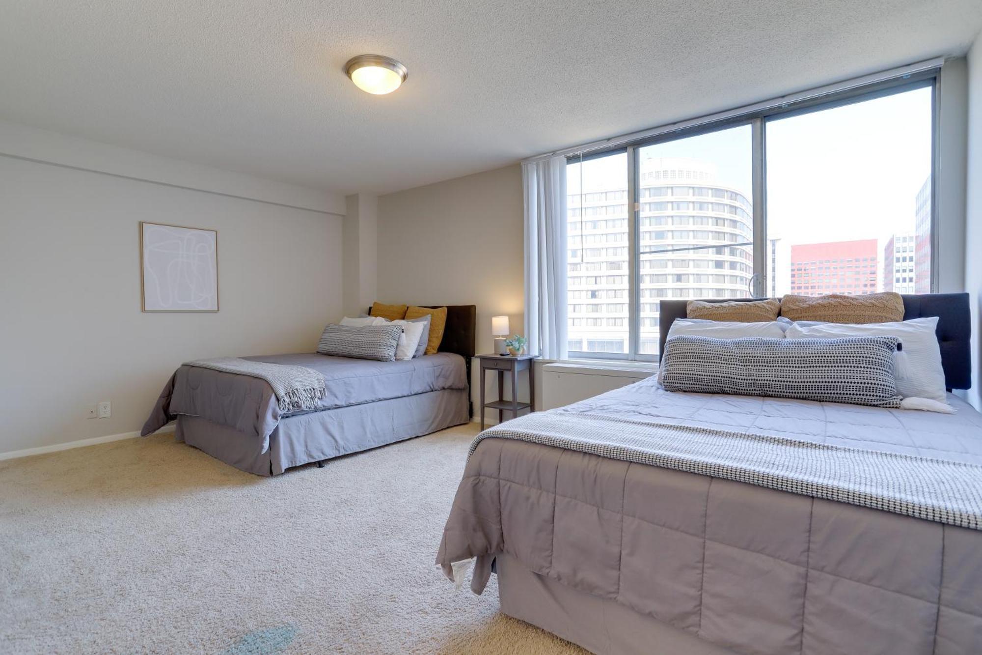 Beautiful 2Br Apartment At Crystal City With Gym Arlington Exterior photo