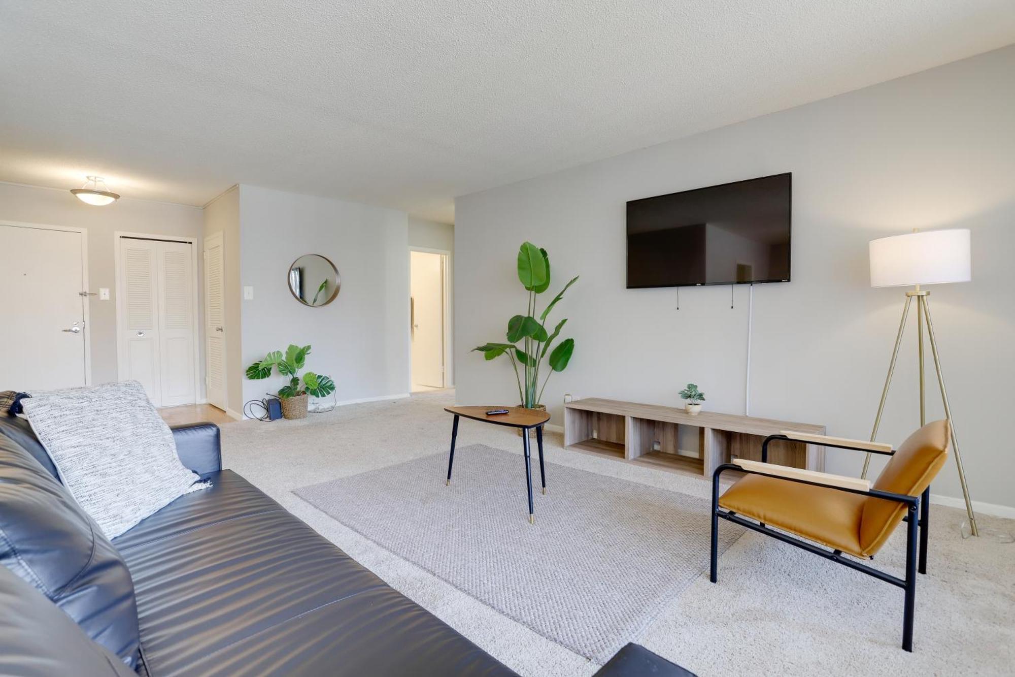 Beautiful 2Br Apartment At Crystal City With Gym Arlington Exterior photo
